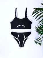 crni sportski lingerie set sa belim detaljima